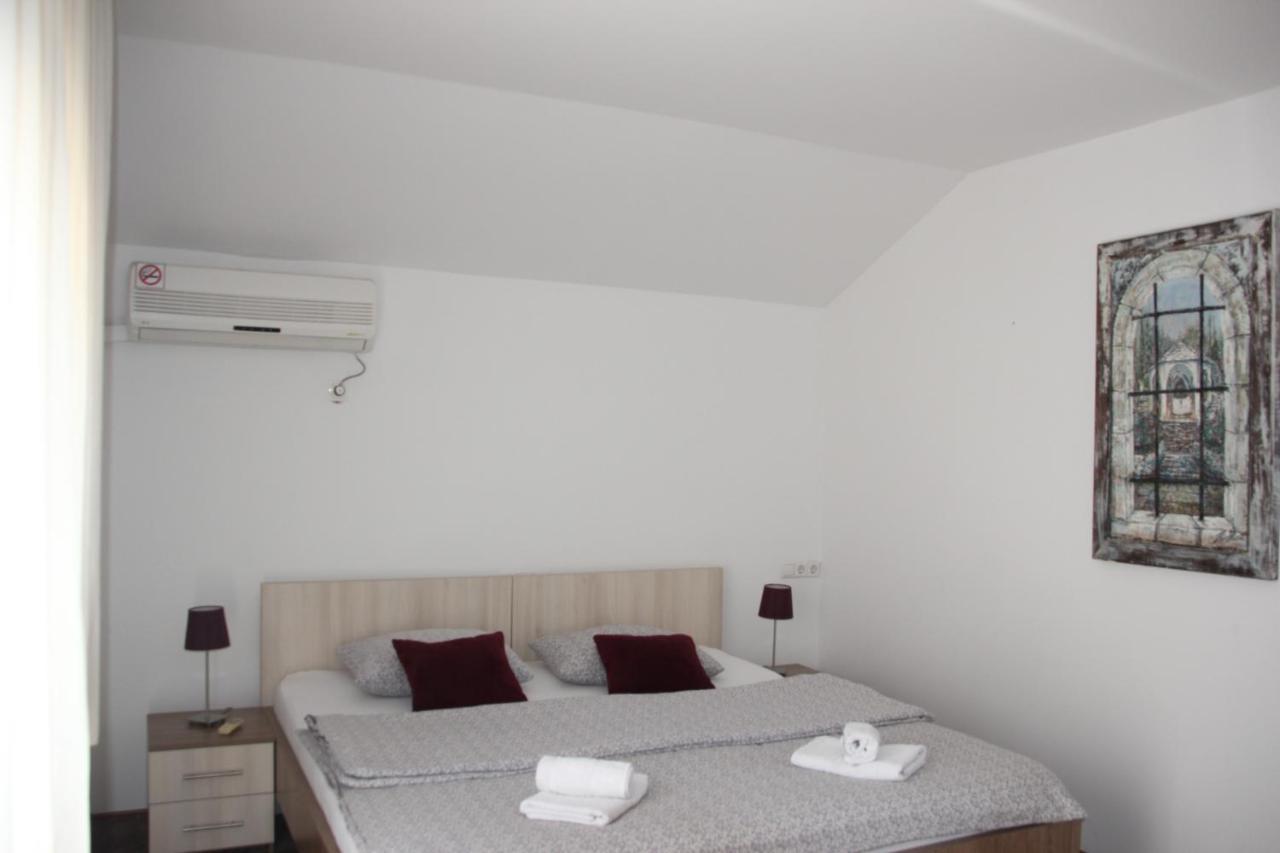 Pansion Infinity Hotell Mostar Eksteriør bilde