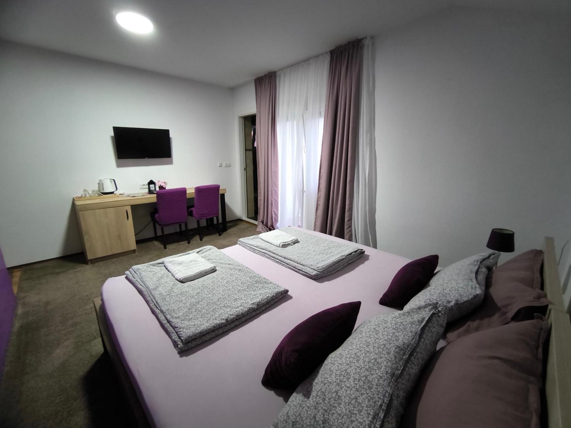 Pansion Infinity Hotell Mostar Eksteriør bilde